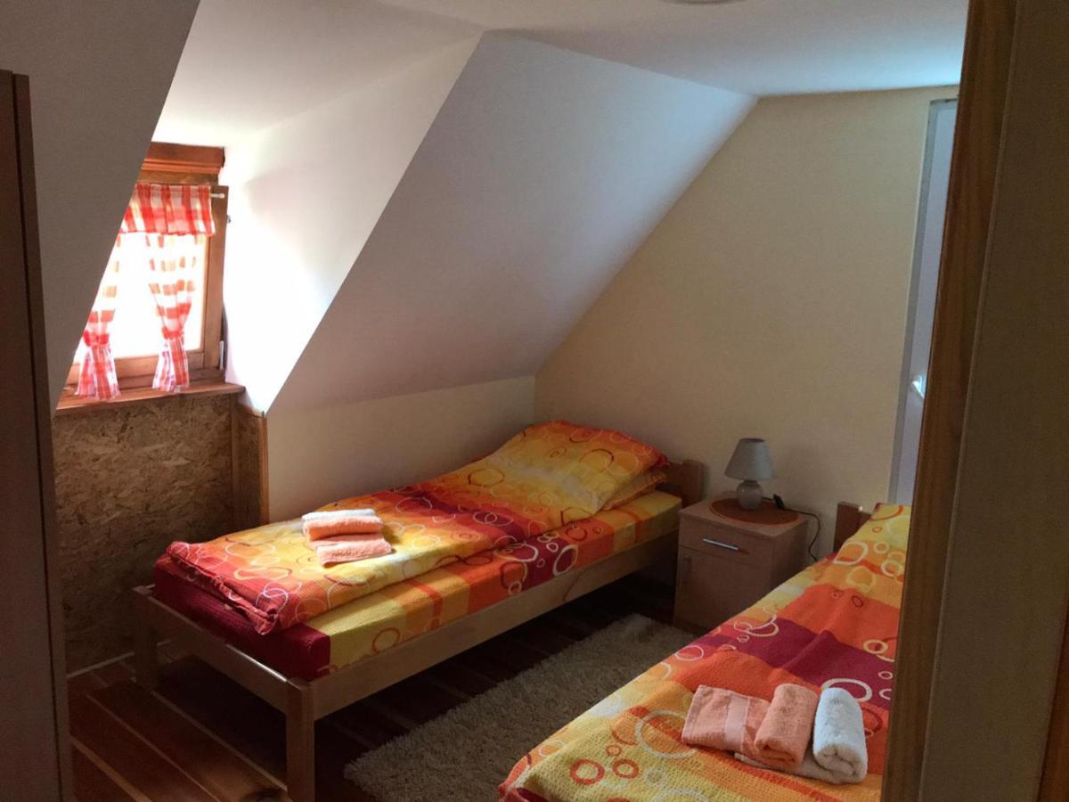 Apartman Helena موكرا غورا المظهر الخارجي الصورة